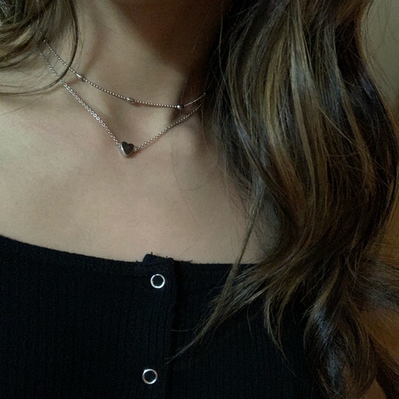 Layered Silver Dangle Necklaces 💘 - Picture 4 of 5